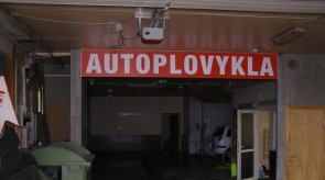 Autoplovyklos iškaba