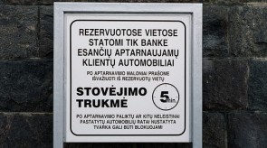 Informacinis stovas Stovėjimo trukmė 5 min.